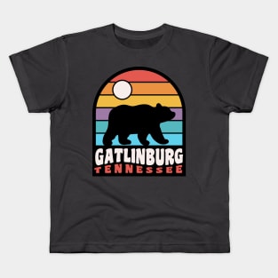 Gatlinburg Tennessee Bear Badge Retro Sunset Kids T-Shirt